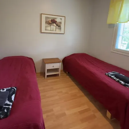 Ξενοδοχείο με διαμερίσματα Ella *